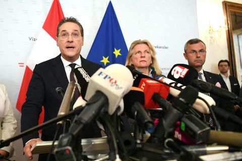 Vizekanzler Heinz Christian Strache (FPÖ) verkündet seinen Rücktritt