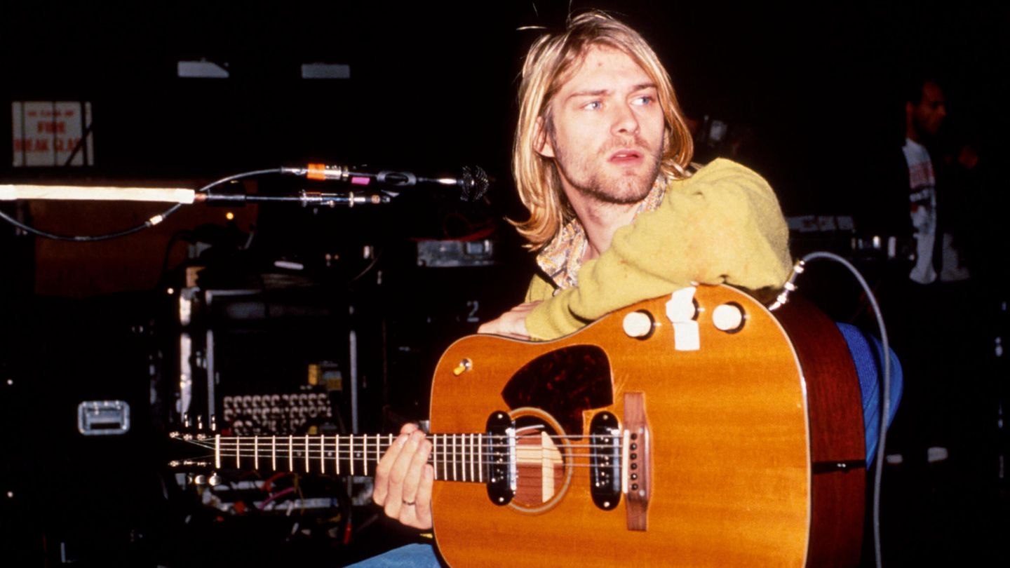 Pizza-Pappteller von Nirvana-Frontmann Kurt Cobain versteigert