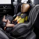 Auch Vitalfunktionen des jungen Menschen werden überwacht