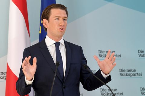 Sebastian Kurz spricht bei einer Presseerklärung
