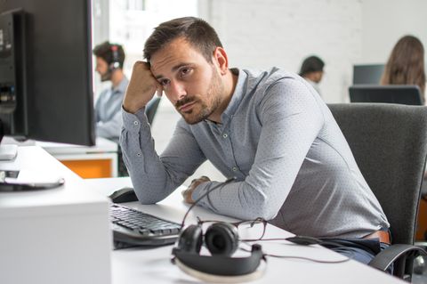 Mann im Büro