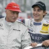 Das Interesse für Motorsport gab Lauda seinem Sohn Matthias mit. Mathias Lauda startete 2006 bei der DTM für Mercedes.