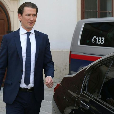 Sebastian Kurz vor der Hofburg in Wien