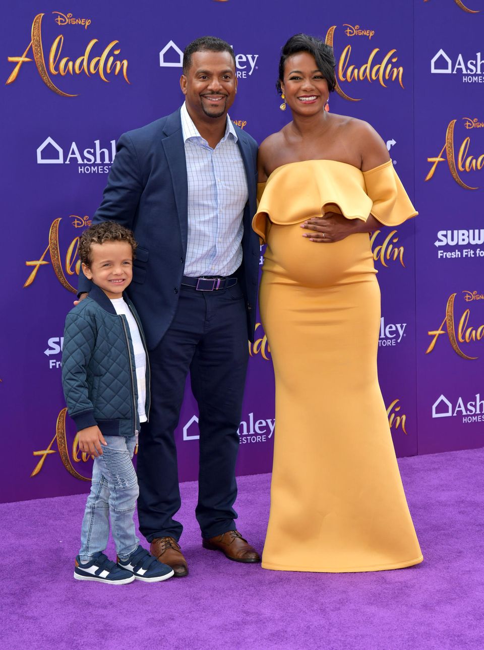 Alfonso Ribeiro, sein Sohn und Tatyana Ali Alfonso Ribeiro, sein Sohn und die schwangere Tatyana Ali