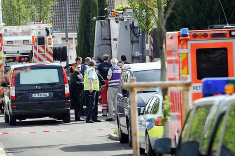 Ein Kind wird von einem Müllwagen erfasst und stirbt. Der Fahrer muss nun 2000 Euro zahlen