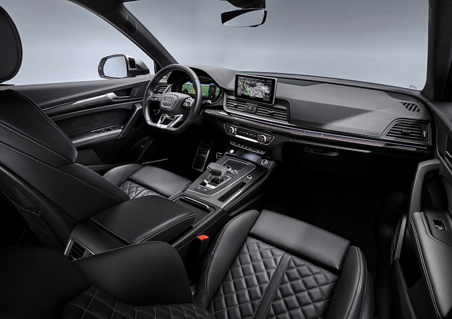Das Cockpit hat nicht das aktuelle Bedienkonzept aus dem A6