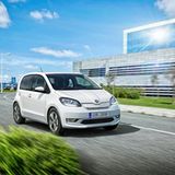 Der Skoda Citigo e iV ist am geschlossenen Kühlergrill zu erkennen