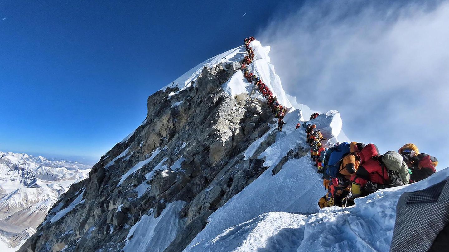 Mount Everest