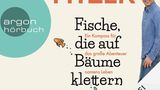 Fische, die auf Bäume klettern -  Ein Kompass für das große Abenteuer namens Leben   Autor: Sebastian Fitzek Sprecher: Sebastian Fitzek   Ok, dass hier ist kein typischer Fitzek. Hier geht es um den echten Fitzek und sein echtes Leben. Ein lustiges, wenn auch nachdenkliches Hörbuch für alle Väter. "Was würde ich heue meinen Kindern sagen, wenn ich es schon morgen nicht mehr könnte?" Als recht später Vater hat ihn diese Frage so sehr umgetrieben, dass daraus ein Buch für seine Kinder wurde. Aber eigentlich ist es ein Buch für Väter geworden, die mehr sein wollen, als der Typ, der morgens aus dem Haus geht und mit dem man besser nicht über Gefühle spricht. Vielleicht eine Inspiration für ein eigenes Papa-Buch-Projekt. 