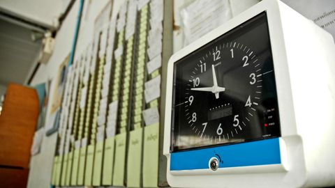 Arbeitzeiterfassung: Chaos per App auf der Stechuhr