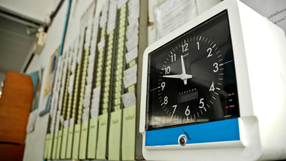 Arbeitzeiterfassung: Chaos per App auf der Stechuhr