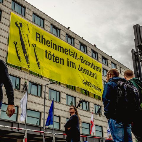 Protest gegen Rheinmetall: Rüstungskonzern wegen Jemen in Kritik
