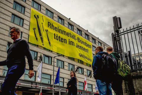 Protest gegen Rheinmetall: Rüstungskonzern wegen Jemen in Kritik
