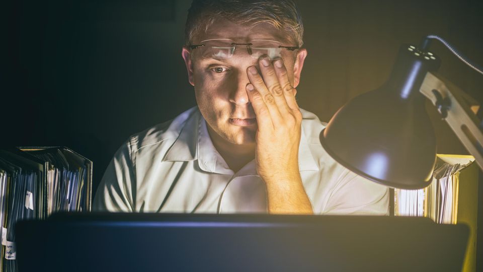 Überstunden müssen künftig laut Urteil erfasst werden Überstunden müssen künftig laut Urteil erfasst werden