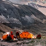 Aufbau des Lagers auf der Guanacos-Route am Aconcagua
