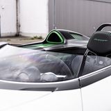 Nur ein kleiner Windabweiser schützt den Fahrer