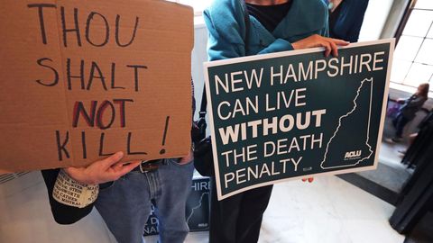 Demonstranten protestieren in Concord, der Hauptstadt des US-Bundesstaates New Hampshire, gegen die Todesstrafe