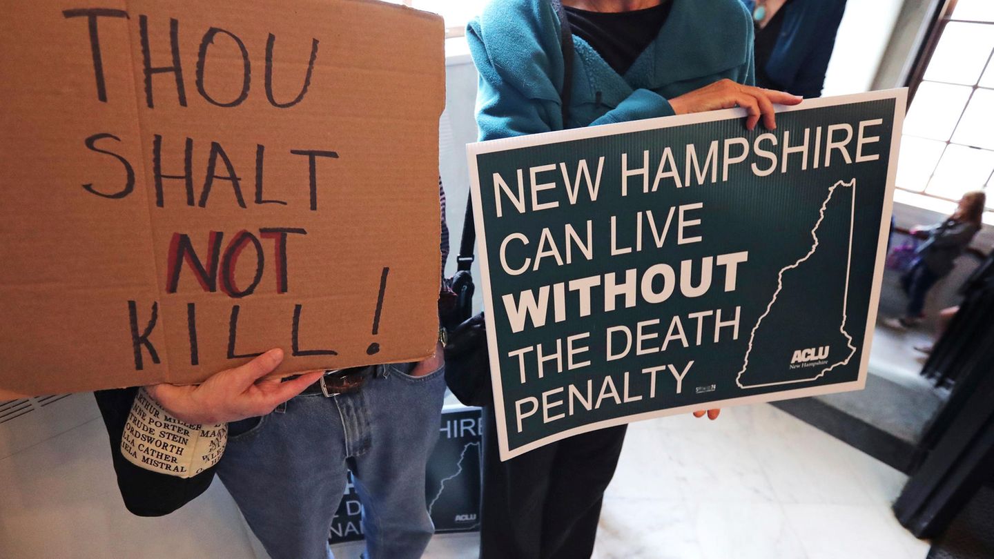 Demonstranten protestieren in Concord, der Hauptstadt des US-Bundesstaates New Hampshire, gegen die Todesstrafe