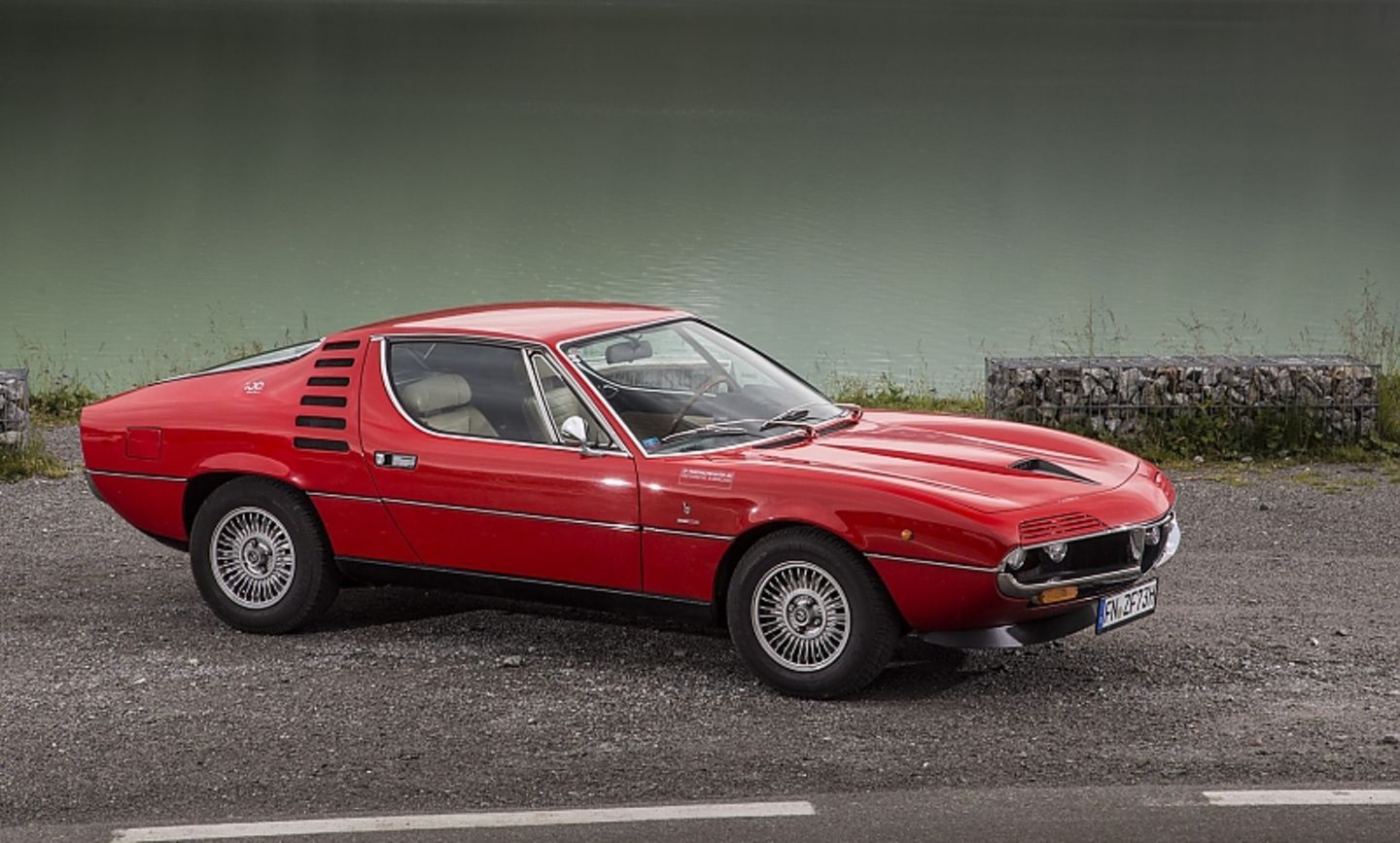 Das Design des Alfa Romeo Montreal stammt von Marcello Gandini, der auch für den Lamborghini Miura verantwortlich war