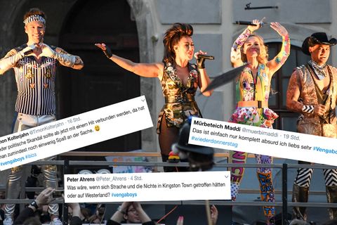 Die Vengaboys performen ihren 20 Jahre alten Hit "We're Going To Ibiza" auf dem Ballhofplatz in Wien, der im Zuge der österreichischen Regierungskrise rund um ein heimlich auf Ibiza aufgenommenes Video mit Ex-Vizekanzler Strache erneut die Charts gestürmt hat.