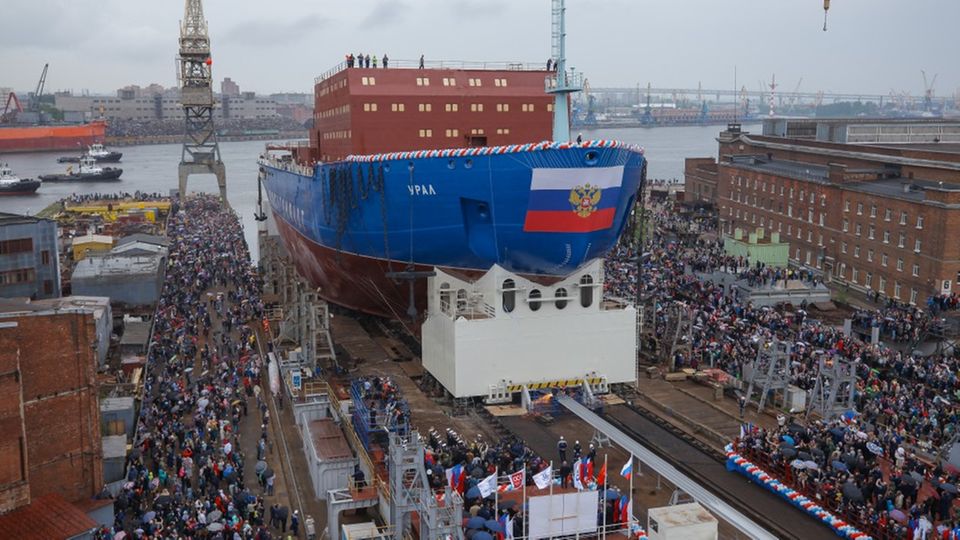 Stapellauf der "Ural": Kein anderes Land der Welt baut so eine Flotte von Eisbrechern auf wie Russland