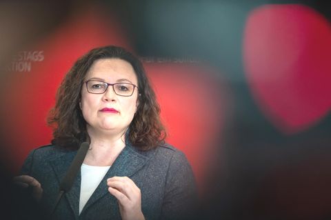 Die Frage stellt sich: Wer ist wirklich am Ende? Nahles oder die ganze SPD?
