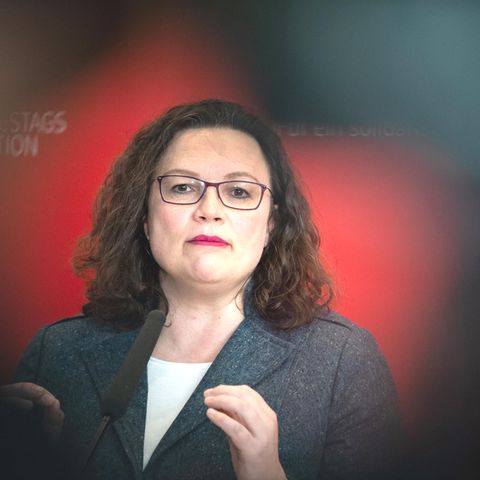 Die Frage stellt sich: Wer ist wirklich am Ende? Nahles oder die ganze SPD?