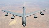 Eine B-52 in der Luft. 