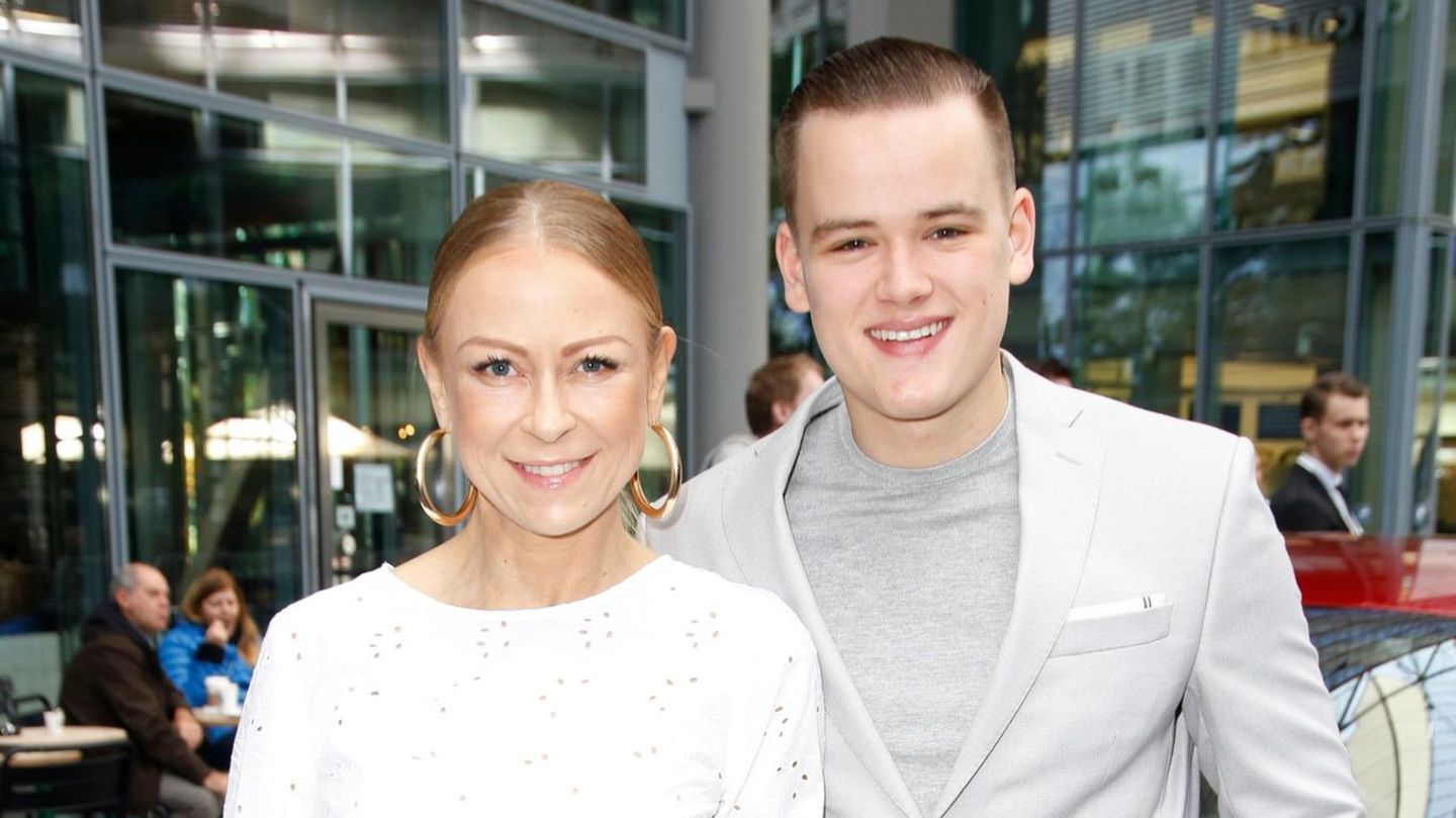 Jenny Elvers und Paul