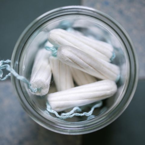 Der Petitionsausschuss des Bundestags muss sich mit der Besteuerung von Menstruationsartikeln wie Tampons auseinandersetzen.