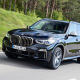 Der BMW X5 M50d kostet mindestens 92.900 Euro
