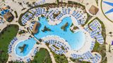 Hauptanziehungspunkt ist die Oasis Lagoon, der angeblich größte Süßwasserpool der Karibik - und mit Unterwasser-Soundsystem ausgestattet.