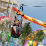 Oder wie wäre es mit etwas mehr Nervenkitzel? Die Fahrt über die 500 Meter lange Zip-Line Strecke kostet bei Vorab-Buchung 79 bis 139 US-Dollar Aufpreis.