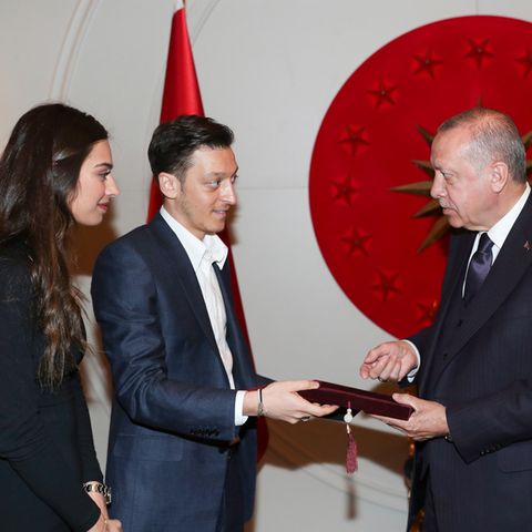 Mesut Özil, Amine Gülse, Recep Tayyip Erdogan