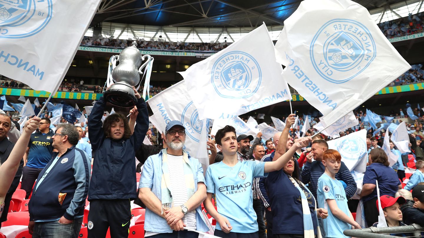 Manchester City Fans im Stadion