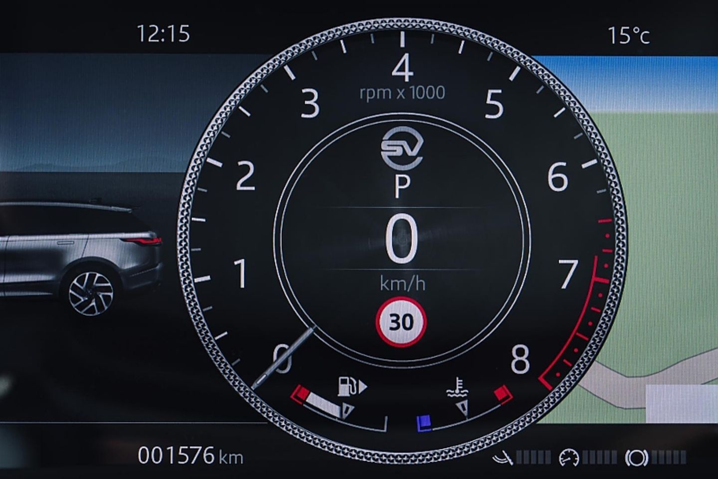 Im Zentrum des Kombielements steht beim Range Rover Velar SV Autobiography der Drehzahlmesser