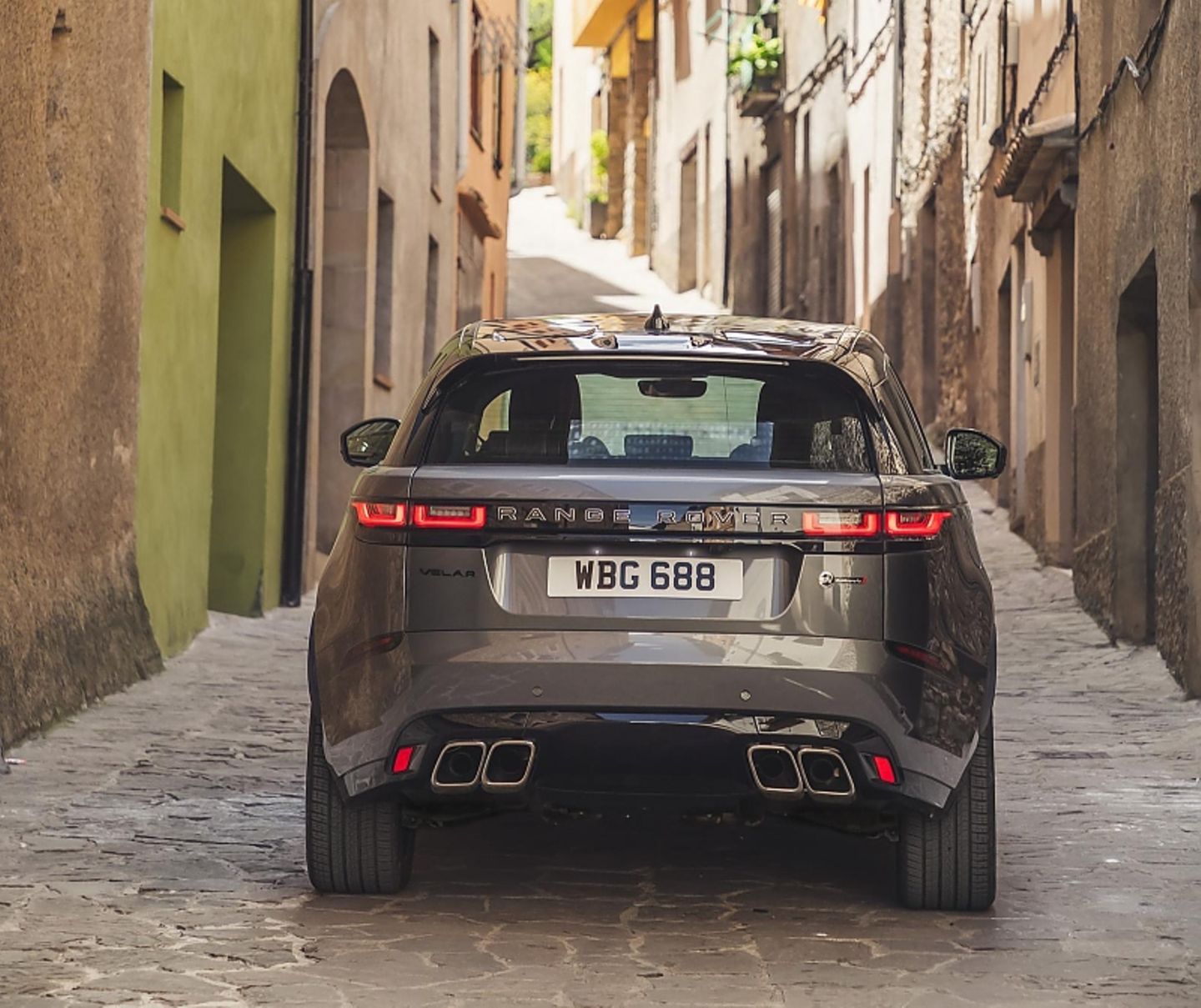 Range Rover Velar SV Autobiography