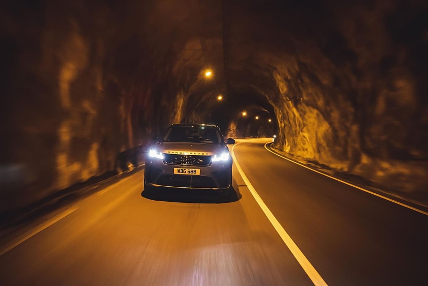 Range Rover Velar SV Autobiography