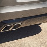 Die vierflutige Abgasanlage des Range Rover Velar SV Autobiography