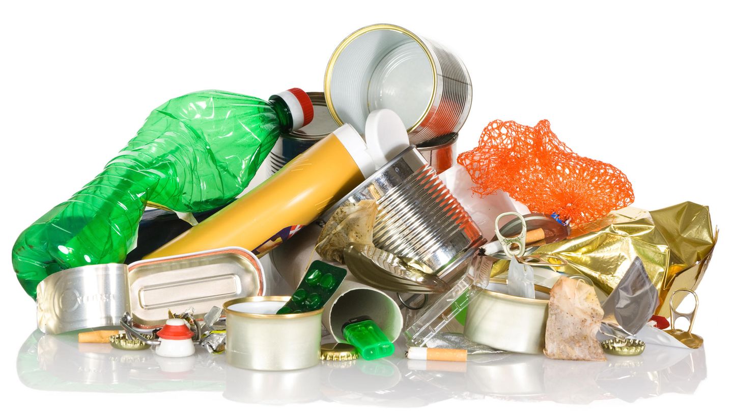 Plastikberge verschmutzen unsere Umwelt