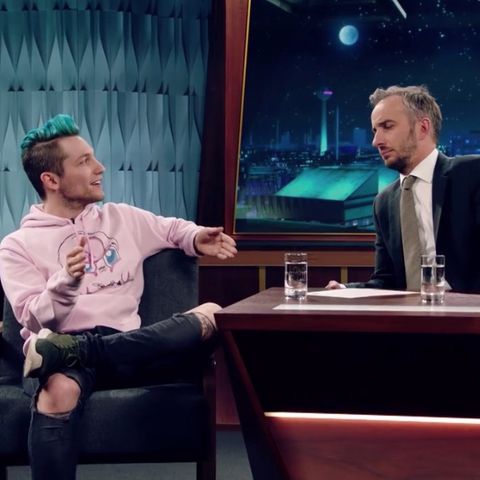 Youtuber Rezo hat seinen ersten Auftritt bei Jan Böhmermann und "Neo Magazin Royale"