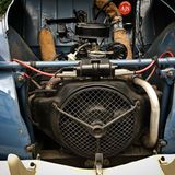 Das Motörchen des Citroen 2 CV hier kommt auf 12 PS