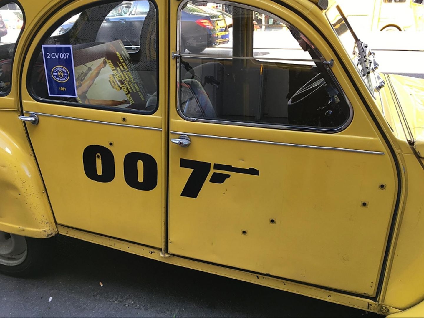 Citroen 2 CV - James Bond-Ente