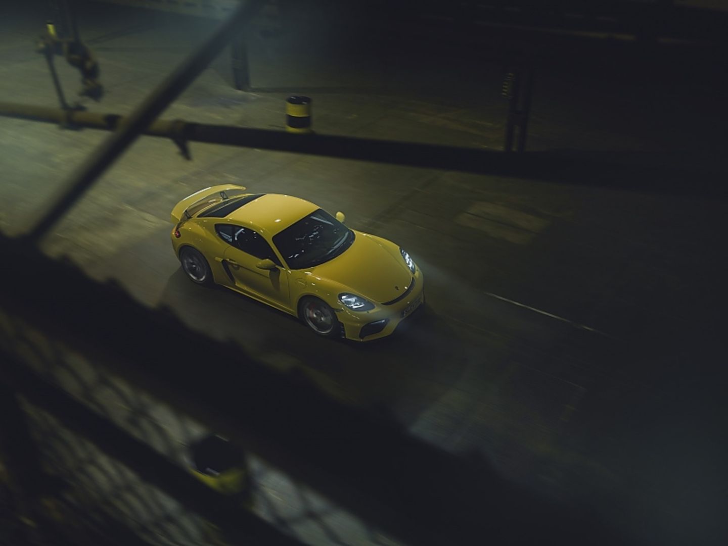 Porsche 718 Cayman GT4