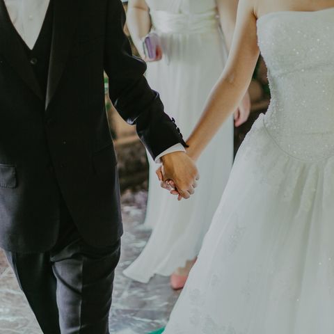 Bei dieser Hochzeit war die Braut nicht die einzige, die weiß trug