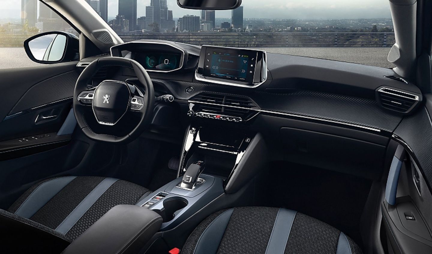 Peugeot 2008 / e-2008