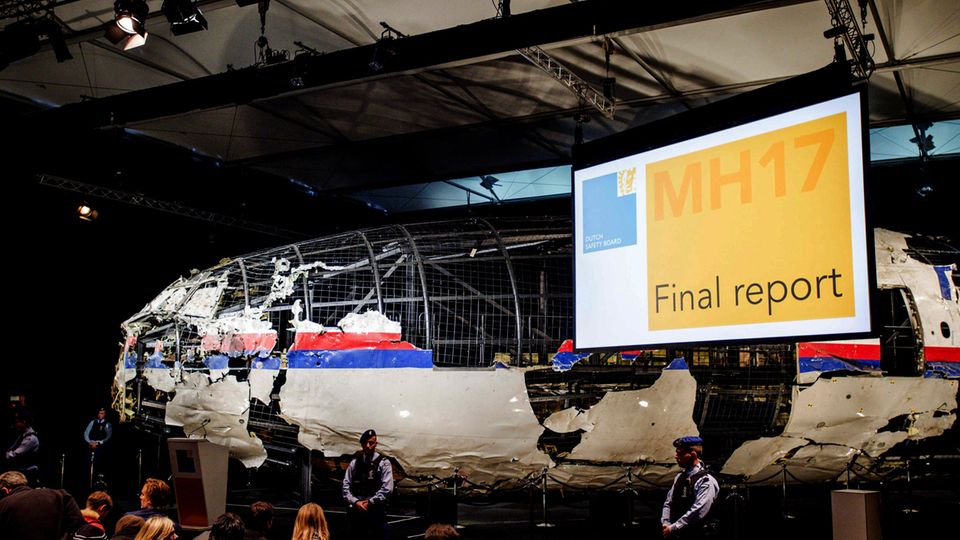 Angehörige - Vier Mordanklagen in den Niederlanden wegen MH17-Abschuss