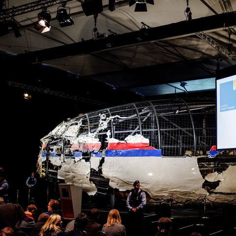 Angehörige - Vier Mordanklagen in den Niederlanden wegen MH17-Abschuss