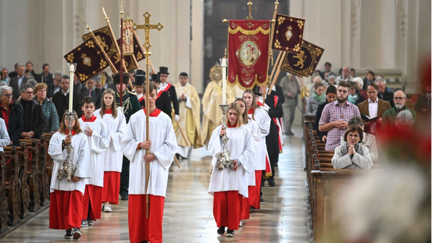 In welchen Bundesländern ist Fronleichnam Feiertag? Und was wird gefeiert? Fronleichnam