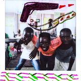 Drei kongolesische Flüchtlingsjungen im Lager Kyaka in Uganda